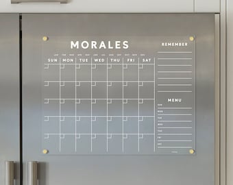 Calendario de nevera personalizado con nombre de familia / Calendario de borrado en seco acrílico magnético / Planificador familiar personalizado para la organización de la cocina