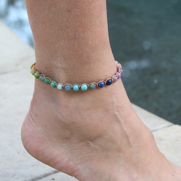 Tobillera de piedras preciosas, tobillera arco iris, tobillera Macrame, pulsera de piedras preciosas arco iris, piedra preciosa Macrame, pulsera de tobillo, pulsera de tobillo para mujeres