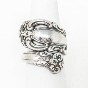 1973 Jade Grand Duchess Towle Vintage Sterling Spoon Ring