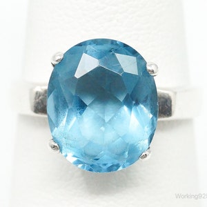 Vintage Blue Topaz Sterling Silver Ring - Size 6.75