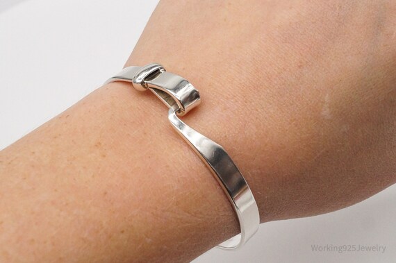 Chatham hook deals bracelet