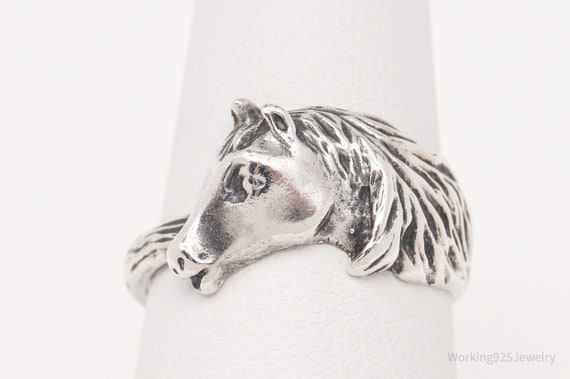 Vintage Equestrian Horse Silver Ring - Size 7.75 - image 4