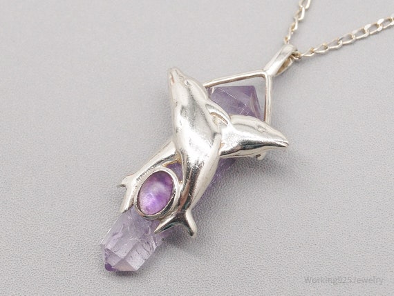 Dolphin And Amethyst Very Unique Vintage Sterling Silver Bracelet Dolphin And Amethyst Very Unique Vintage Sterling Silver Bracelet
