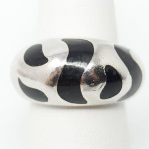 Vintage Black Enamel Tiger Stripe Design Sterling Silver Ring - Size 6.5