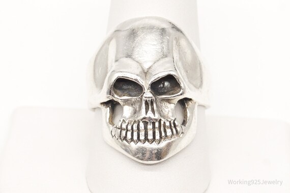 Vintage Large Skull Sterling Silver Ring - SZ 10.… - image 3