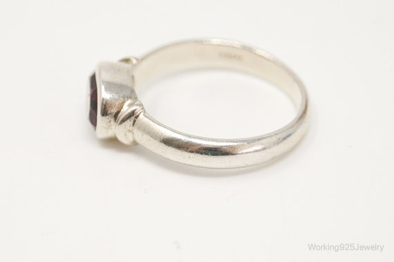 Designer SJ Garnet Sterling Silver Ring - SZ 8 - image 4