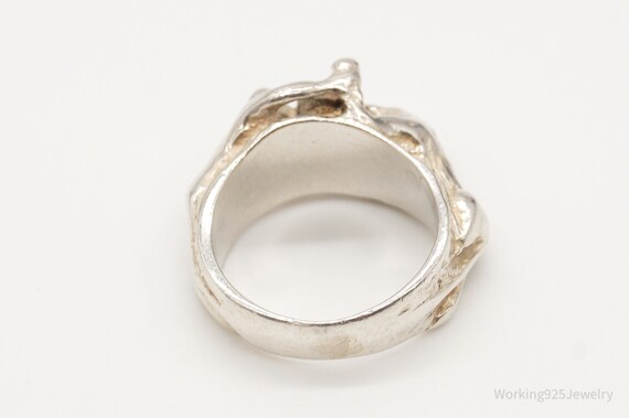 Vintage Man Vs Lion Cubic Zirconia Sterling Silver Ring - Size 5 View 5