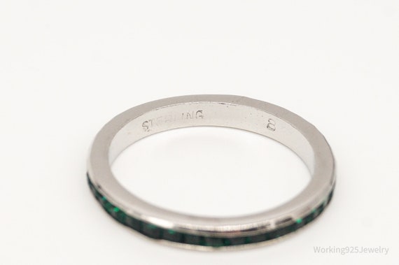Vintage Green Crystal Sterling Silver Band Ring -… - image 7