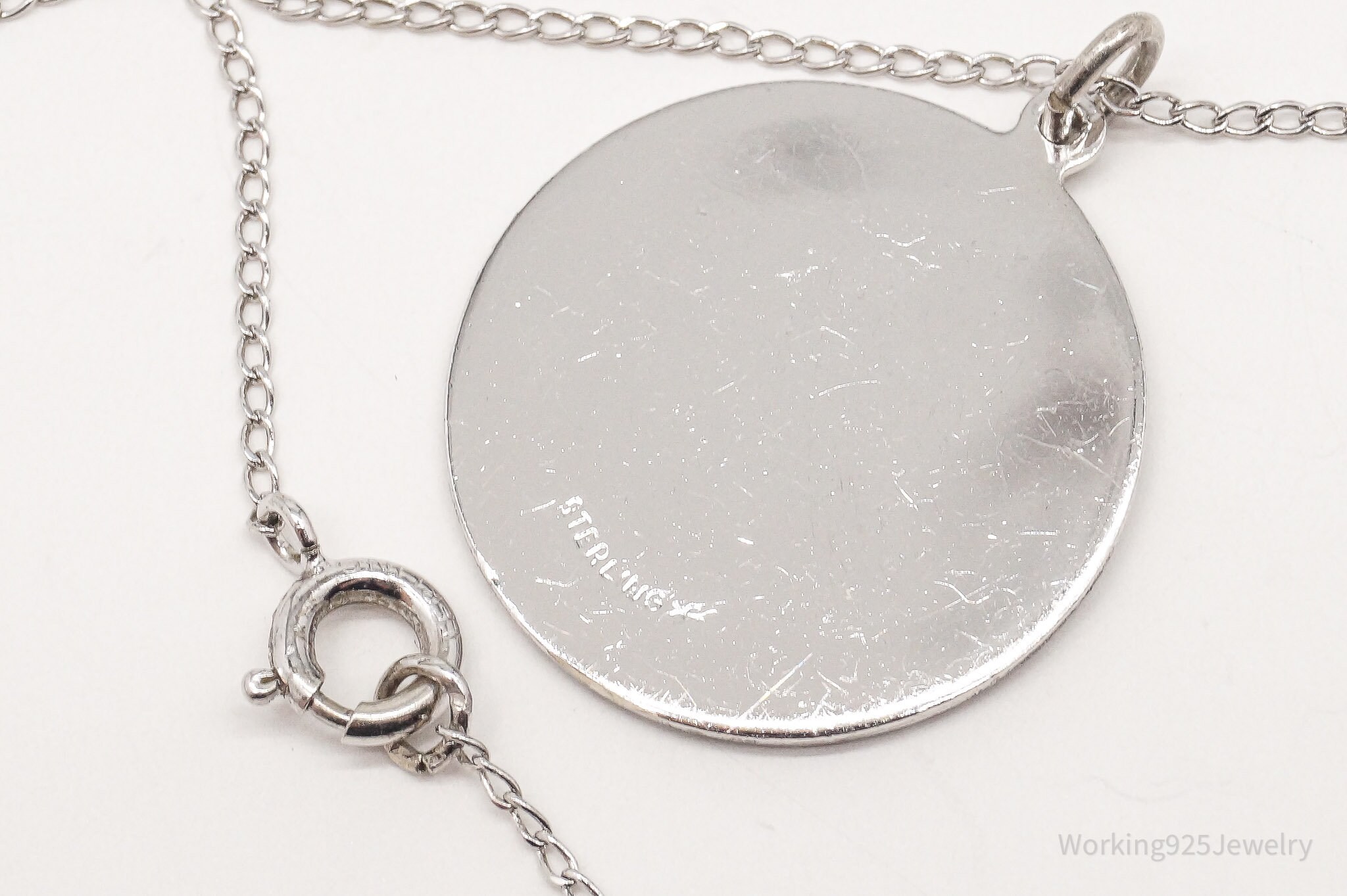 Silver LV Clover Necklace – Unbuttoned Vintage