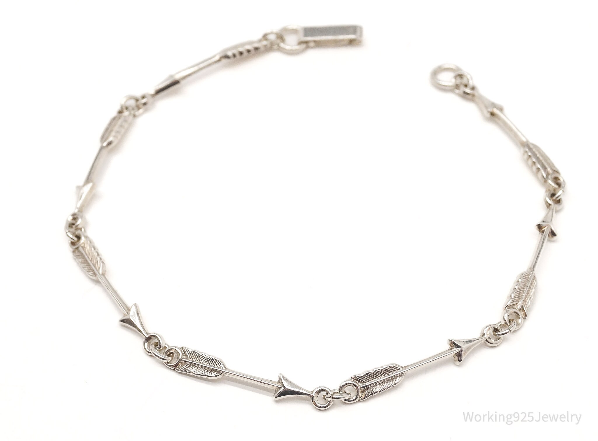 人気商品の入荷速報 入荷Now Century Mid Vintage Arrows 1/8 7 Bracelet Silver Sterling アクセサリー