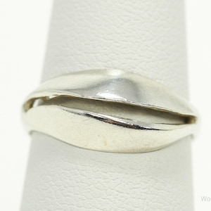 Vintage Modernist Style Sterling Silver Ring - Size 5.75