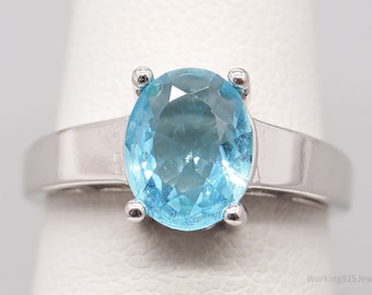 Vintage Blue Topaz Sterling Silver Ring - Size 5.75