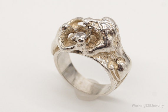 Vintage Man Vs Lion Cubic Zirconia Sterling Silver Ring - Size 5 View 2