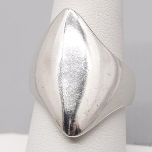Vintage Modernist Sterling Silver Ring - Size 7.5