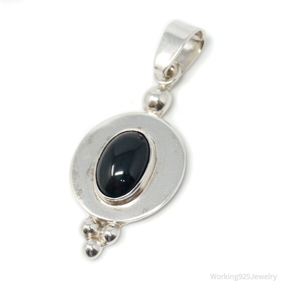 Vintage Mexico CII Black Onyx Sterling Silver Dangle Necklace - Etsy てなグッズや Vintage Mexican Necklace Onyx Silver ネックレス