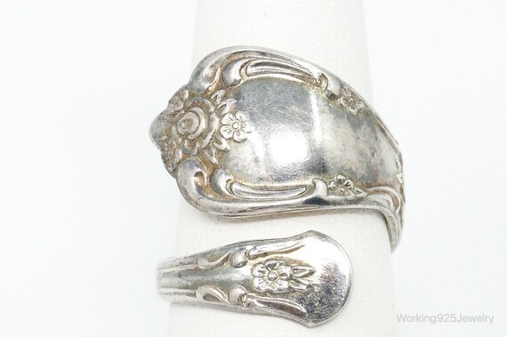 新しいスタイル Silver Rogers WM Vintage Plate Size Ring Spoon Design Floral アクセサリー