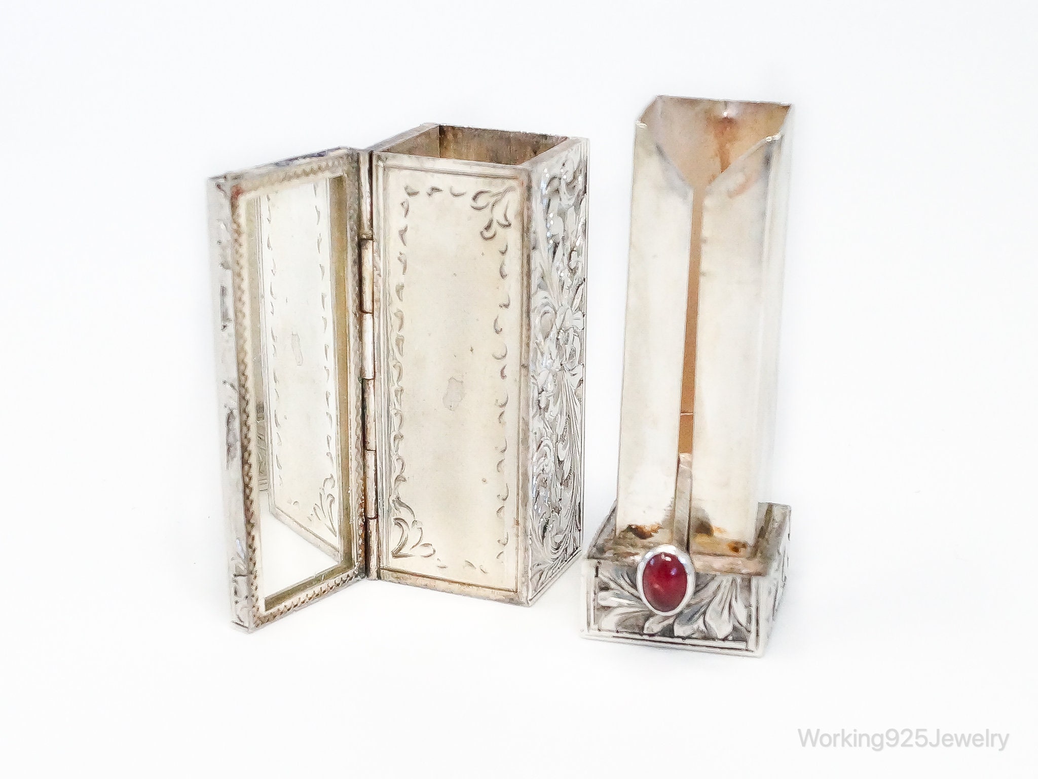 Italian Antique Sterling Silver Lipstick Cased Duo C1910 For Sale at  1stDibs  vintage lipstick holder, antique lipstick case, antique silver lipstick  holder