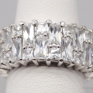 Vintage Cubic Zirconia Sterling Silver Band Ring - Size 6.25