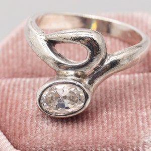 Vintage Cubic Zirconia Sterling Silver Ring - Size 6.75