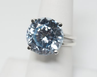 Vintage Large Steel Blue Cubic Zirconia Sterling Silver Statement Ring Size 7