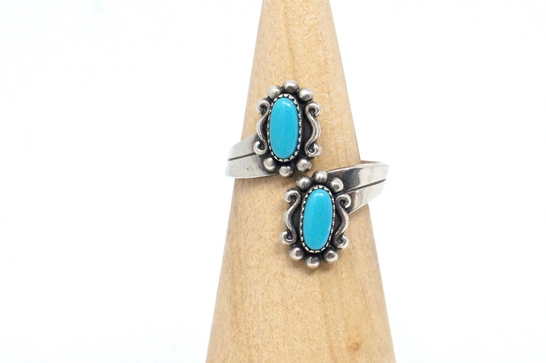 Size 5.75-788575701 Wonderful Vintage Native Style Blue Turquoise Southwestern Sterling Silver Wrap Adjustable Ring