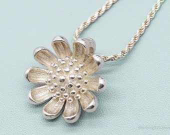 Collar vintage de plata de ley con flores de 40 cm
