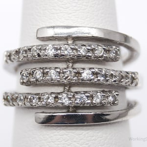 Vintage Cubic Zirconia Sterling Silver Ring - Size 5.75