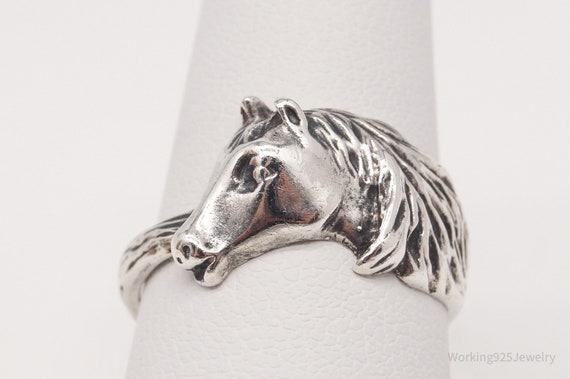 Vintage Equestrian Horse Silver Ring - Size 7.75 - image 3
