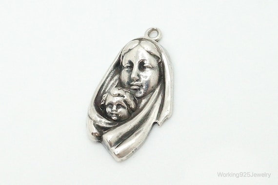 Vintage Mother Mary Baby Jesus Sterling Silver Pe… - image 3