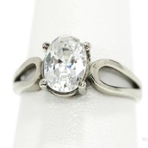 Vintage Cubic Zirconia Sterling Silver Ring - Size 5.75