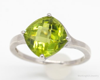 Vintage Peridot Sterling Silver Ring - Size 6.75