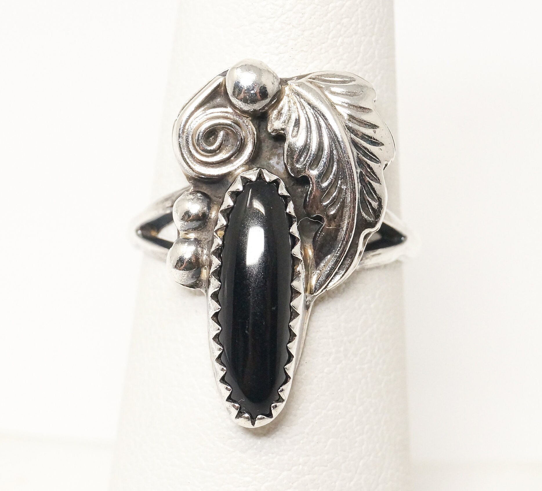 Vintage Black Onyx Sterling Silver Ring Size 7.25, Native American Indian  Jewelry for Women