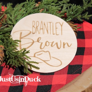 Personalized Cowboy Baby name plate Milestone Markers, Baby Photo Prop, Wood Sign Keepsake, Custom Plaque, newborn photo discs, western