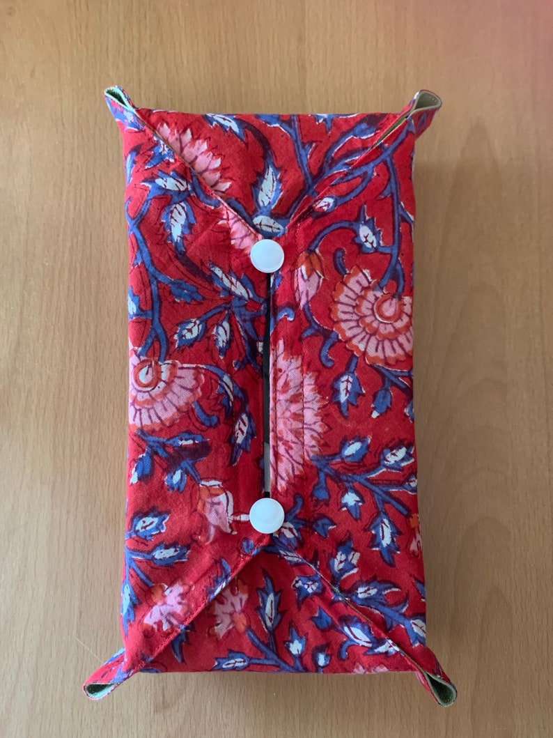 Foldable and reversible tissue cover in block printfabric box coverinterior decorationsmall gift