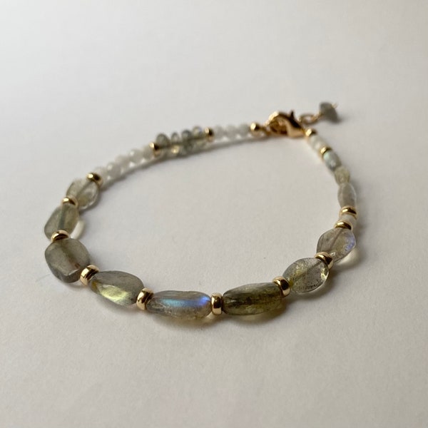 Bracelet naturelle stone Labradolite & Pierre de lune14K Gold Filled, Pierre de naissance , Cadeau pour elle, piece unique, Style Boho