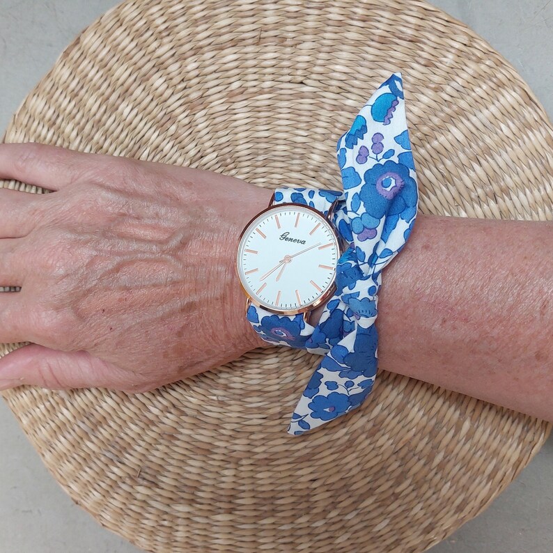 Reloj de mujer Reloj de corbata Reloj de tela Reloj de pulsera de tela Reloj de cinta Reloj de tela de mujer Liberty Betsy Lavender Regalo del Día de la Madre imagen 1