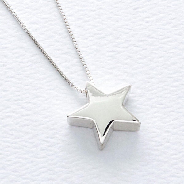 Sterling Silver Medium Star Pendant Necklace, FREE SHIPPING, Minimal Celestial Star Jewelry, Silver Star Charm, Lucky Star Birthday Necklace