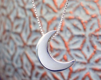Sterling Silver Crescent Moon Bead Necklace, FREE SHIPPING Simple Floating Moon Charm, Minimal Celestial Moon Jewelry, Personalize Gift Card