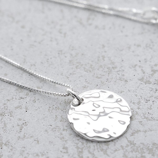 Sterling Silver Hammered Disc Pendant Necklace, FREE SHIPPING, Hammered Circle Jewelry, Silver Round Pendant, Women's Simple Circle Necklace