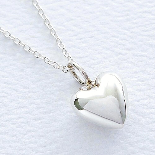 LONG PUFFY SILVER HEART NECKLACE