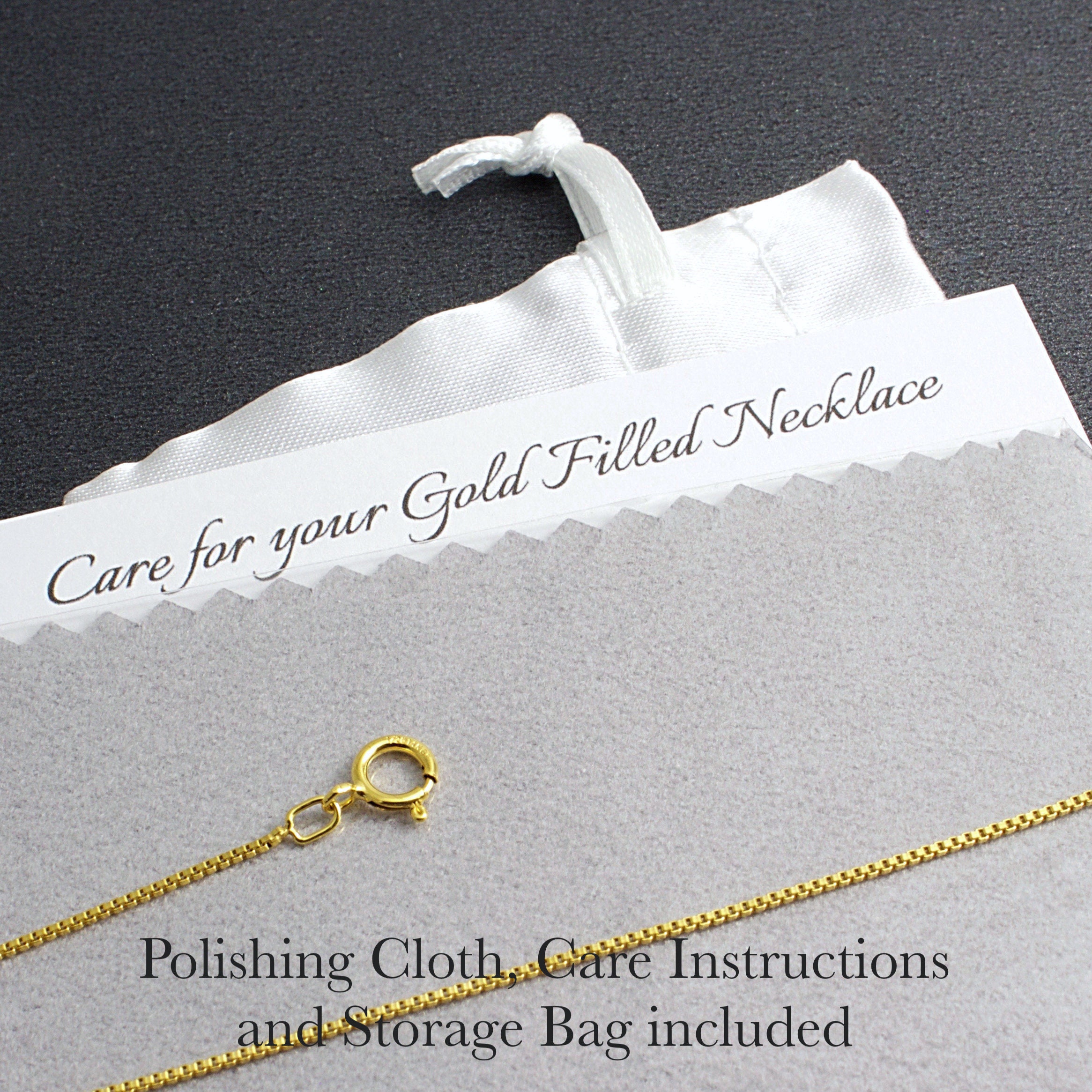 LILIE&WHITE Silberne Herz Anhu00e4nger Halskette Mit Filigranem