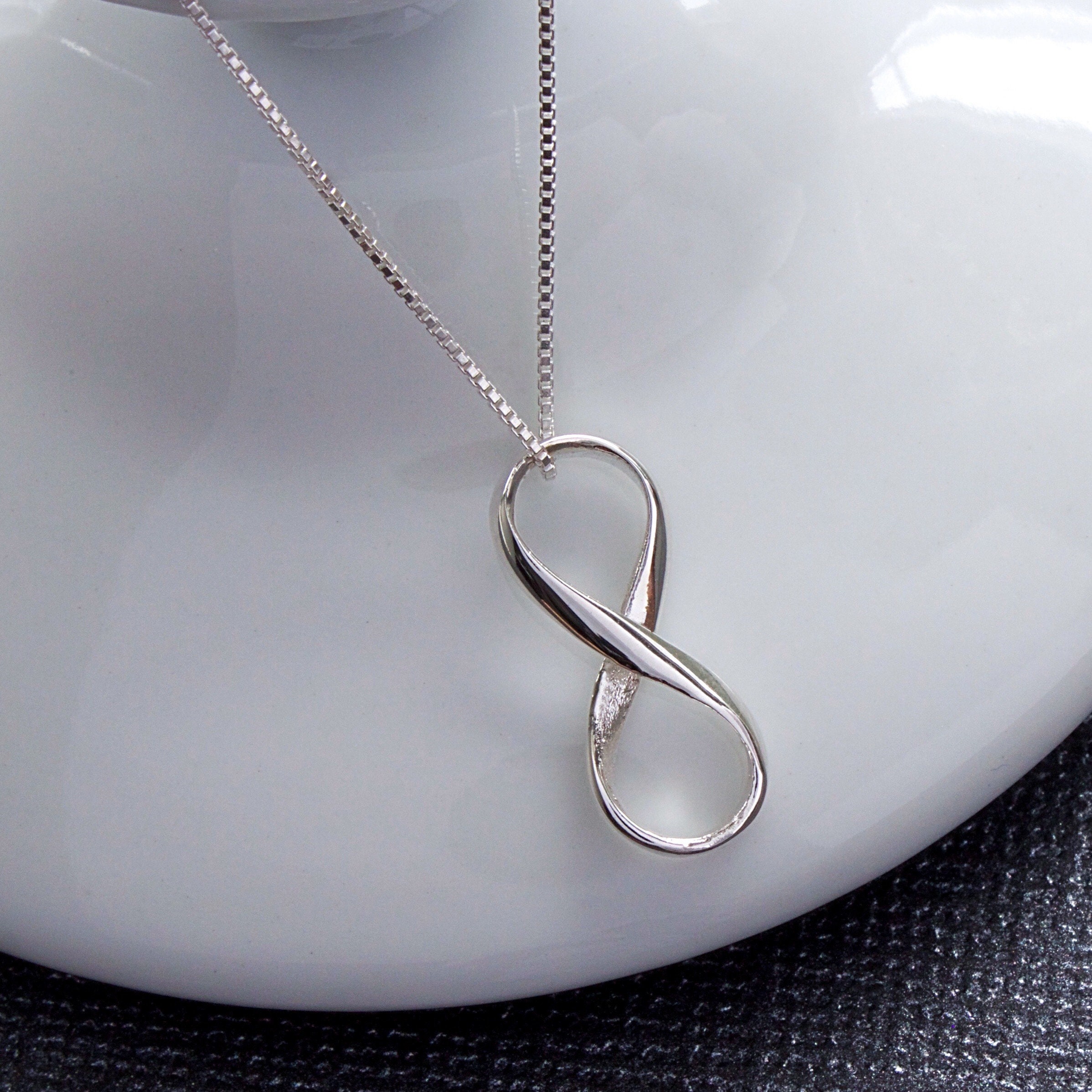 Collana Infinity Love Forever Con Cristallo - Simbolo Eternità 8 Simboli - Regalo E5