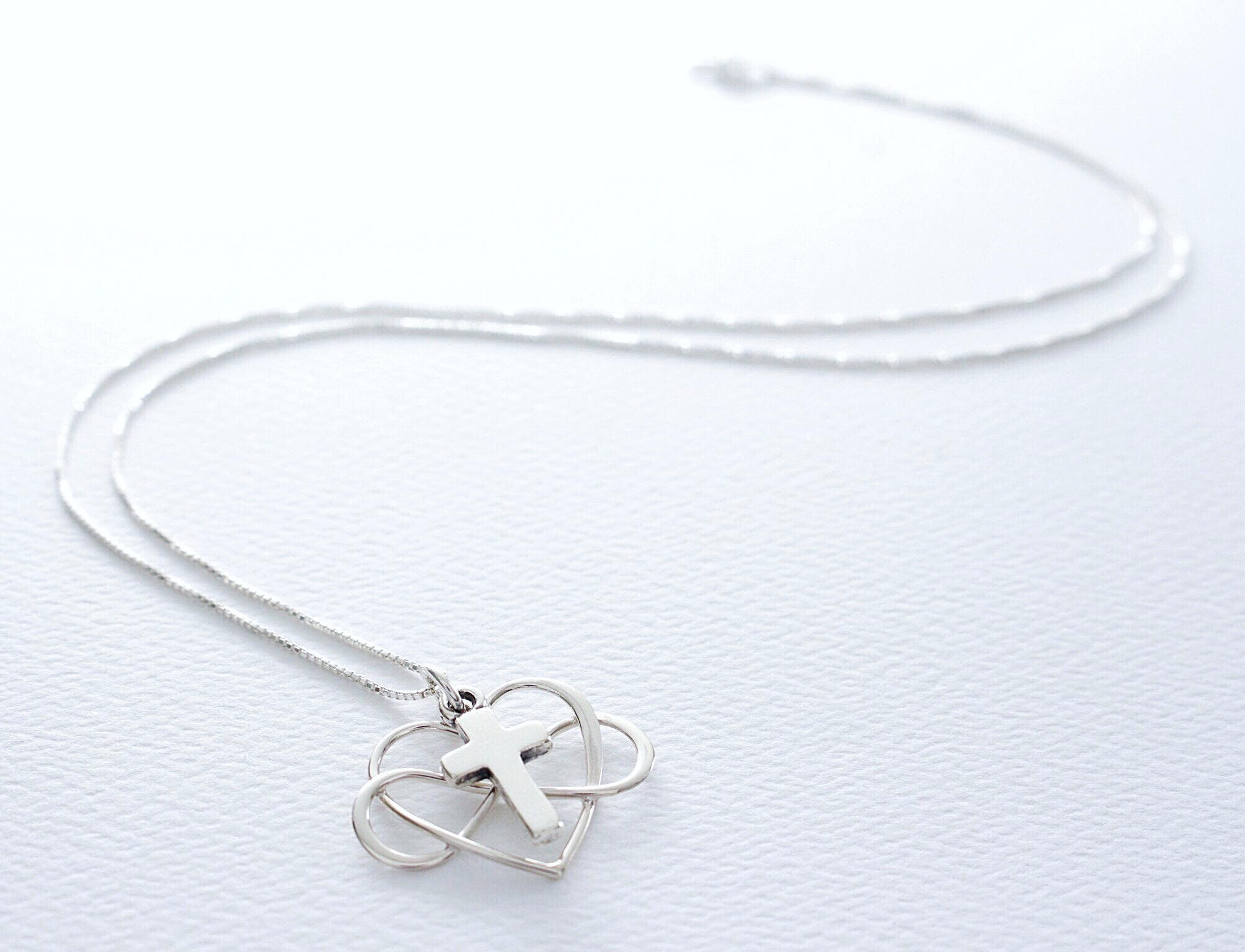 ☆ENGBROX☆ silver925 heart and cross necklace EBNL25014SV 925 Sterling Silver Cubic Zirconia Faith Hope Love Cross