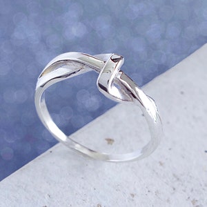 Sterling Silver Twist Ring, Women&#39;s Knot Ring, Criss Cross Strand Ring, Overlapping Layered Ring,  Braid Ring, Anniversary Ring, Ribbon Ring