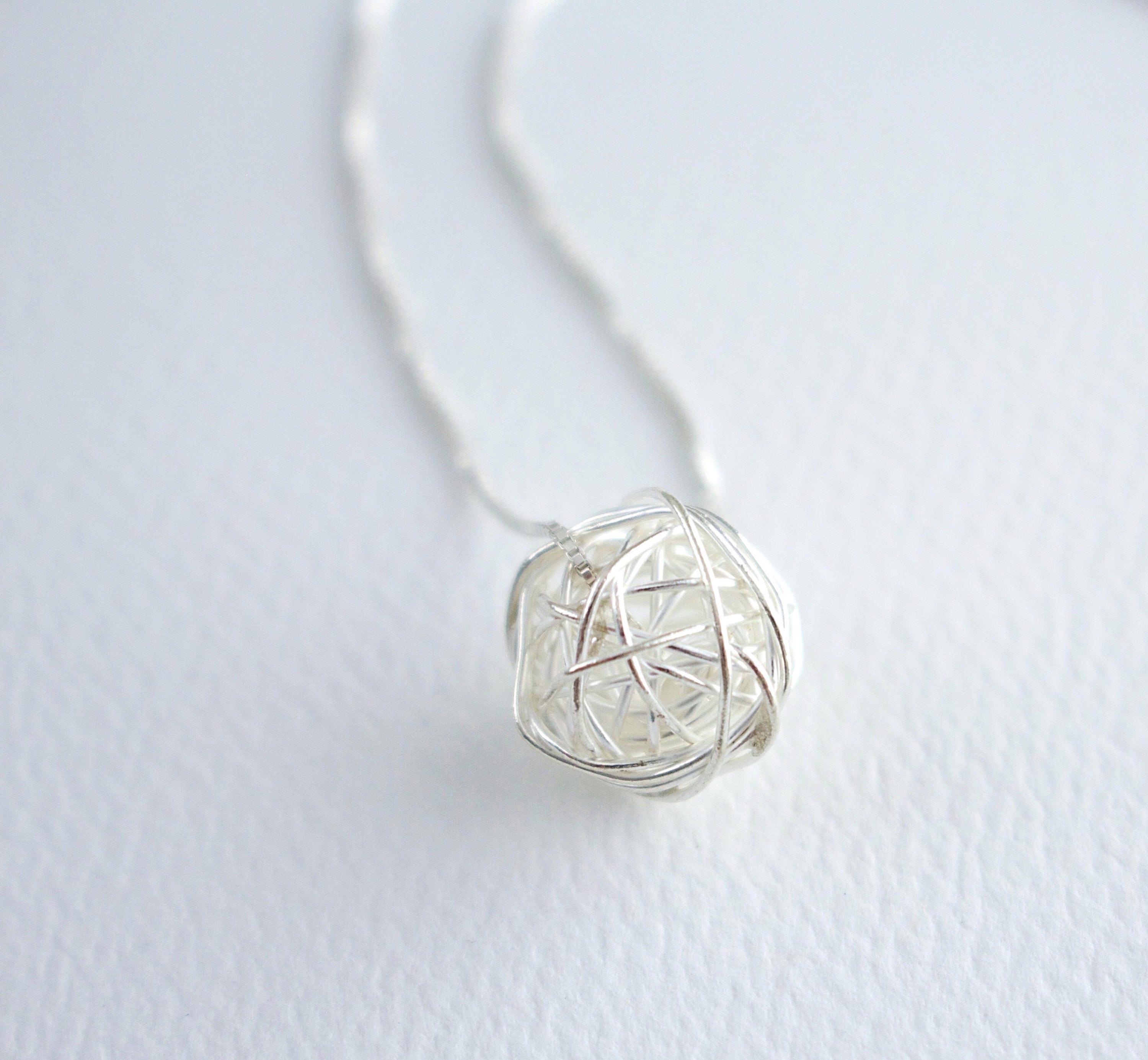 ★人氣★LOVE ME MONSTER★Tini Silver Balls Necklace il_fullxfull.1269675208_6yn7.jpg