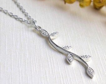 Collier branche feuille en argent sterling zircone cubique, bijoux floraux pour femme, collier branche brindille en argent, cadeau collier mariage demoiselle d'honneur