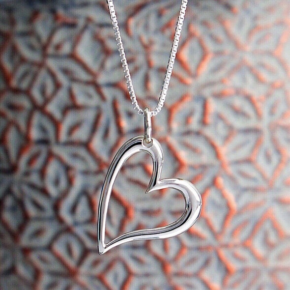 Sterling Silver Curvy Heart Necklace, FREE SHIPPING, Heart Outline