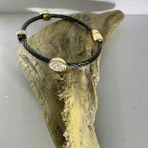 Beautiful Cable Wire Style Bracelet