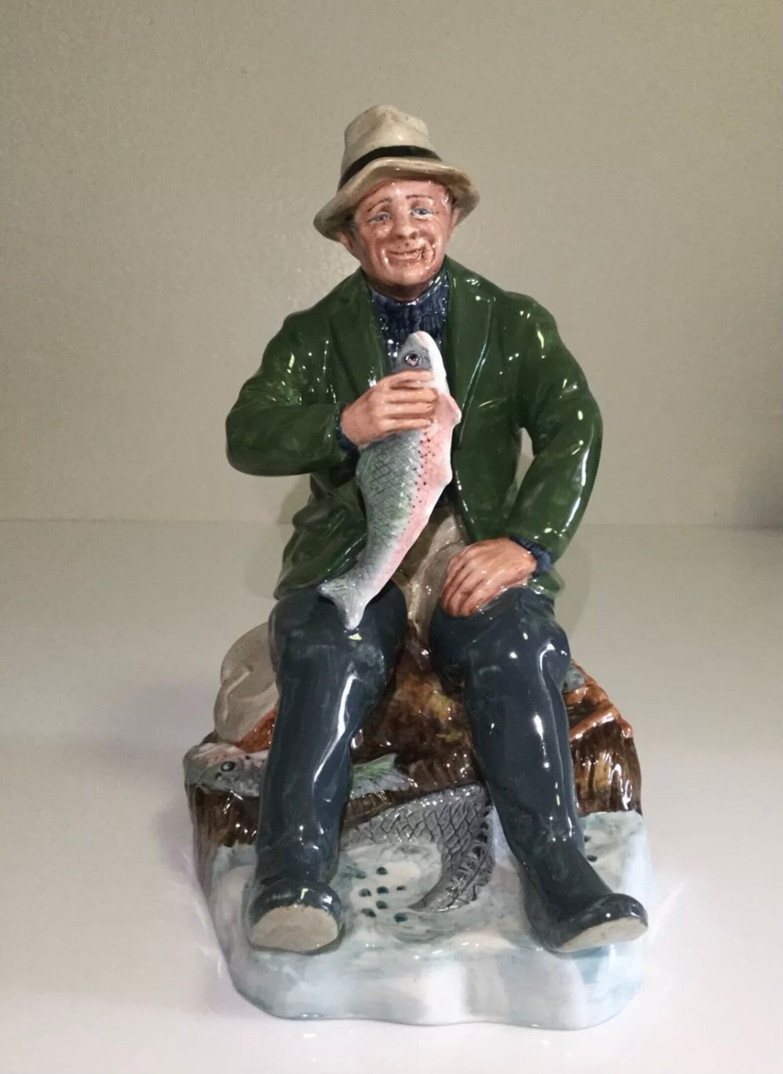 Vintage Royal Doulton Figurine HN2258 A Good Catch Etsy