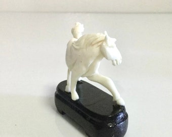 Vintage Rare  White Horse Carved Figurine